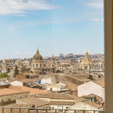 Kitai, Sui Tetti Di Апартаменты Катания