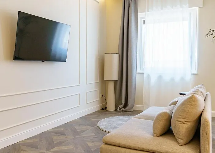 Kitai, Sui Tetti Di Апартаменты *